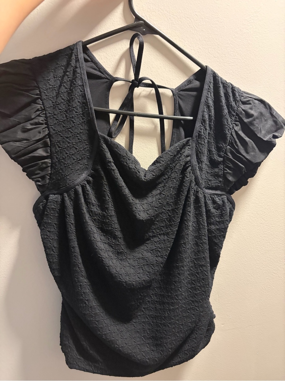 Maeve Black Textured Puff Sleeve Tie-Back Top